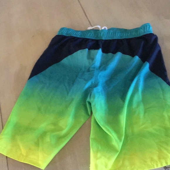 Swim suit - Picture 2 of 2